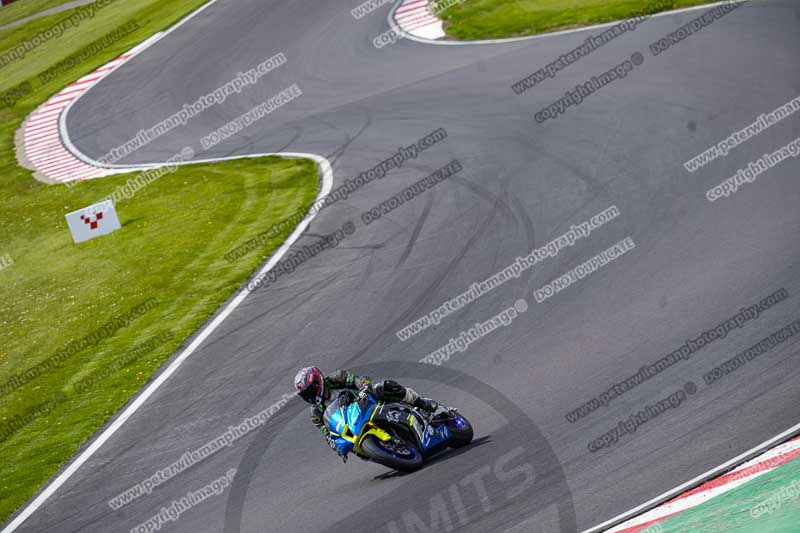 donington no limits trackday;donington park photographs;donington trackday photographs;no limits trackdays;peter wileman photography;trackday digital images;trackday photos